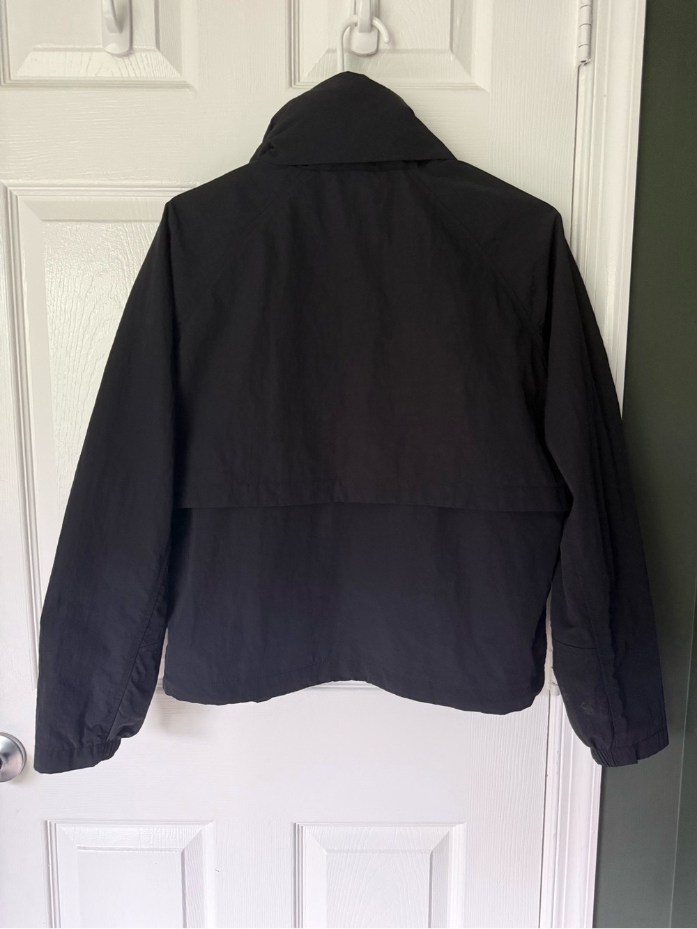 Quince Water Repellent Windbreaker Jacket - Picture 4 of 11
